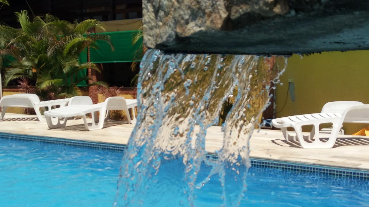 Sonhos Meu Pousada Praia de Boraceia 外观 照片
